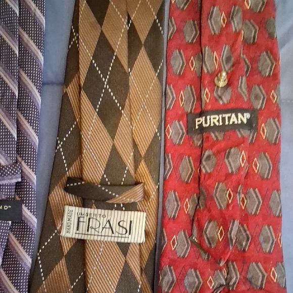 Assorted Patterned Ties Collection - Picture 8 of 10